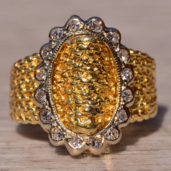 Vintage Two Tone Textured Buckle Ring with Natural Diamonds - Picture 1 of 10